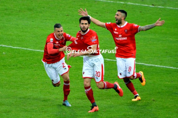 Grifo, la storia è con te: arpiona il derby. Al Curi i precedenti dicono Perugia. E nelle gare di B il dominio è ancora più netto