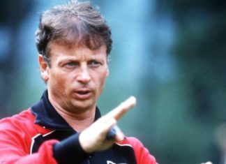 Luperini e Santoro decidono la sfida del "Curi". Durante l'intervallo la notizia della scomparsa di Ilario