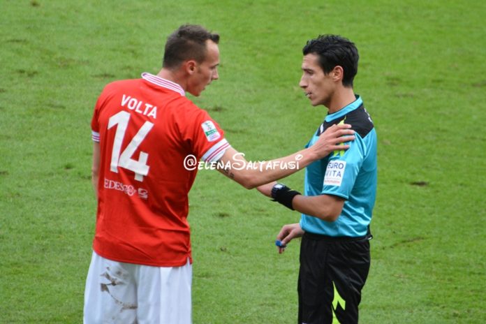 Contro il Venezia l'arbitro dell'ultima vittoria della scorsa stagione. Sarà Di Martino a dirigere il match di sabato. Con lui la vittoria a Carpi in primavera