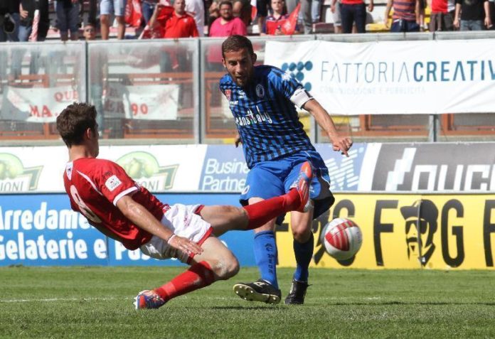 Pisa-Perugia: Grifo abbonato al 2-2. Negli ultimi due dolorosi precedenti i biancorossi si sono sempre fatti rimontare. Il fendente di Favasuli nel play-off 2013 come una ferita al cuore