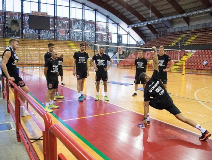 Prima seduta di allenamento per i 