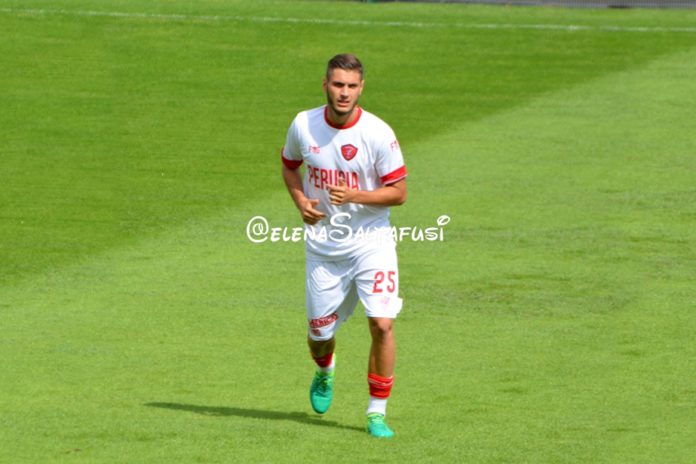 Senza tregua: ora sul mirino del Grifo c'è l'Avellino. Subito in campo per la preparazione del match del Partenio. Bandinelli va in diffida, Goretti ammonito
