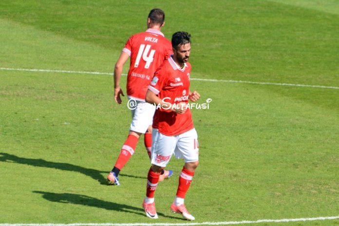 Il Grifo si avvicina alla sfida con la Pro. Indisponibili i soli Han e Cerri, mentre Di Carmine guida l'attacco