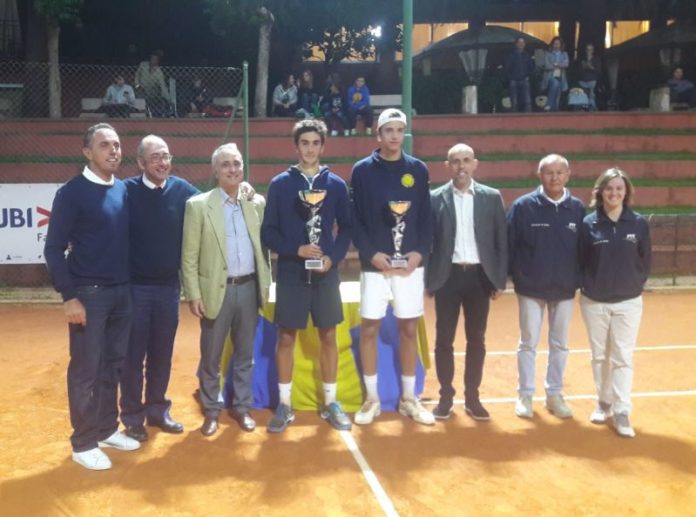 Stefano Baldoni si aggiudica gli Assoluti regionali. Il tennista dello Junior Perugia supera in finale Militi Ribaldi in tre set