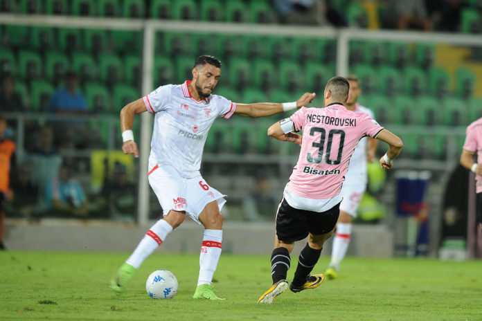 Monaco e Volta una diga, Mustacchio non convince. Grande match dei centrali del Grifo, il numero nove appare quasi impalpabile