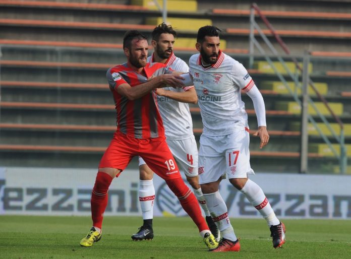 Grifo, attento: non ti fidar della Cremonese. I lombardi, nelle ultime 10 gare, hanno riportato 6 pareggi e 4 sconfitte. Ma in trasferta sono la miglior difesa...