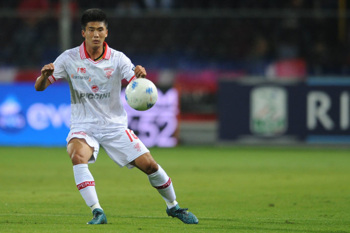 Han imprescindibile, difesa disordinata. Il nord-coreano è stato l'unico vero grattacapo della retroguardia foggiana, mentre la linea difensiva ha sbandato paurosamente