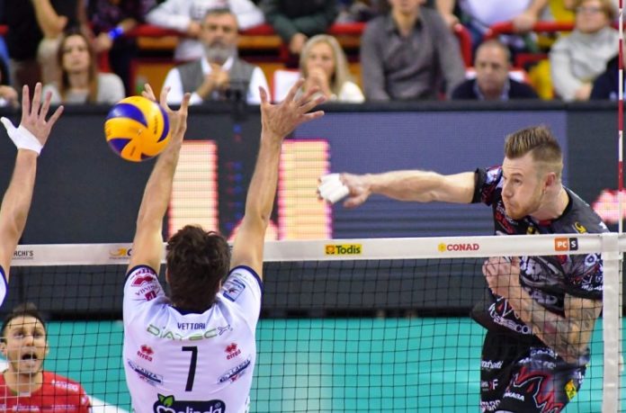 La Sir Safety torna a giocare al PalaEvangelisti