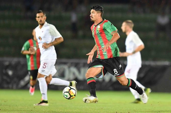 Varone: “Pareggio amaro, tante perplessità sul rigore”. Il giocatore della Ternana: “Peccato aver pareggiato questa partita al 90’”.