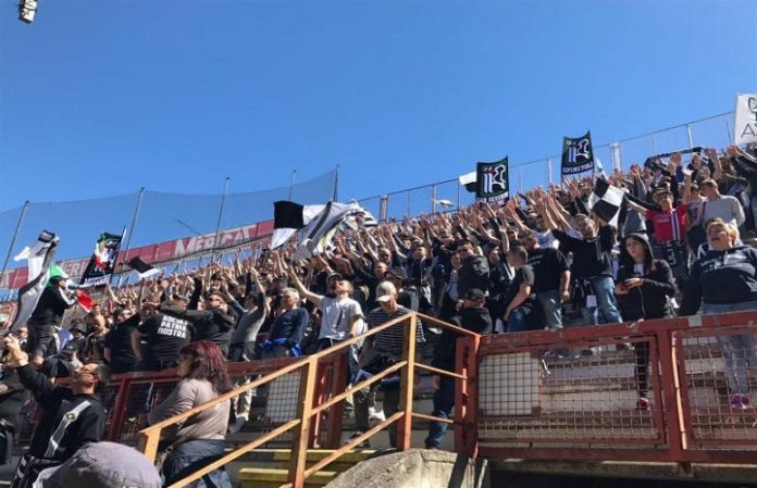 Qui Ascoli: attesi quasi mille tifosi. La vendita dei biglietti per il settore ospiti va a gonfie vele, superata quota 700. Quaranta: 