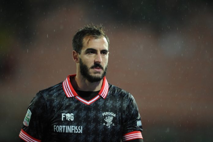 Rosati out: solo per problemi fisici? Il portiere non si è allenato alla ripresa dei lavori. Sulla sua probabile esclusione dal match col Novara potrebbe pesare anche l'errore di sabato