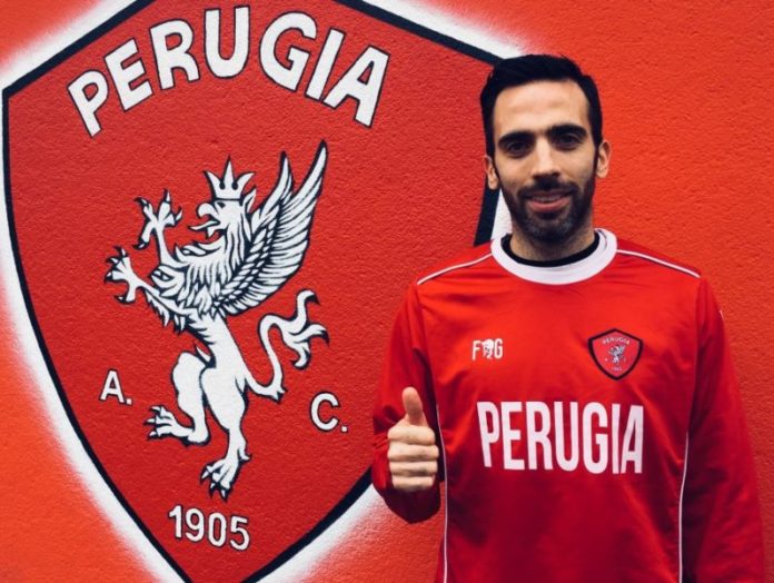 Grifo: Dellafiore c'è. Il centrale ex Parma è ufficialmente un nuovo giocatore del Perugia. Per lui contratto fino a giugno 2018