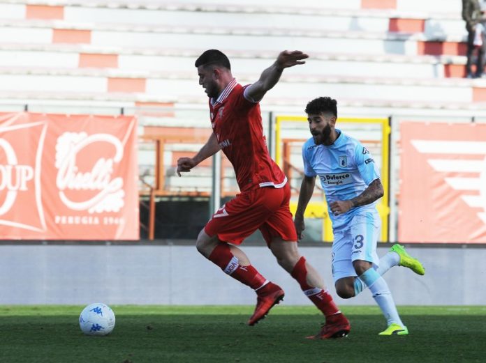 Per il Grifo tre punti d'oro contro l'Entella. Kouan, all'esordio, e Cerri stendono i liguri, ma il 3-5-2 ancora latita