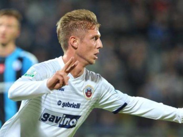 Luca Vido è un nuovo Grifone. Il classe '97, arrivato con un prestito secco, ha già raggiunto i nuovi compagni a Sarnano