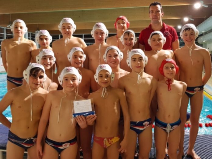Libertas Rari Nantes: gioie dall'Under 13 e 20. I più piccoli trionfano nel campionato invernale, i secondi affossano la Jesina. Esordio per la prima squadra a Modena
