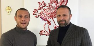 Diamanti: la presentazione nel pre-partita. Il nuovo Grifone ha sfilato sotto la Nord prima del fischio d'inizio di Perugia-Palermo