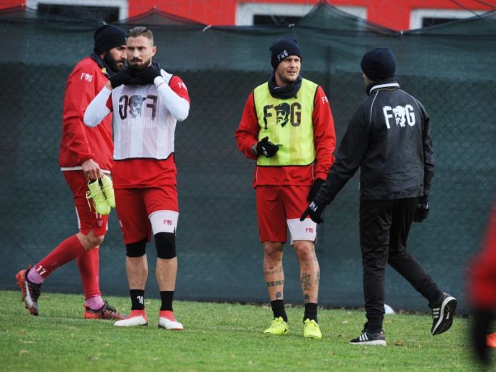 Grifo: lavoro certosino per chiudere al meglio. Breda si concentra sulla difesa e sulle palle inattive. Del Prete nella via del recupero