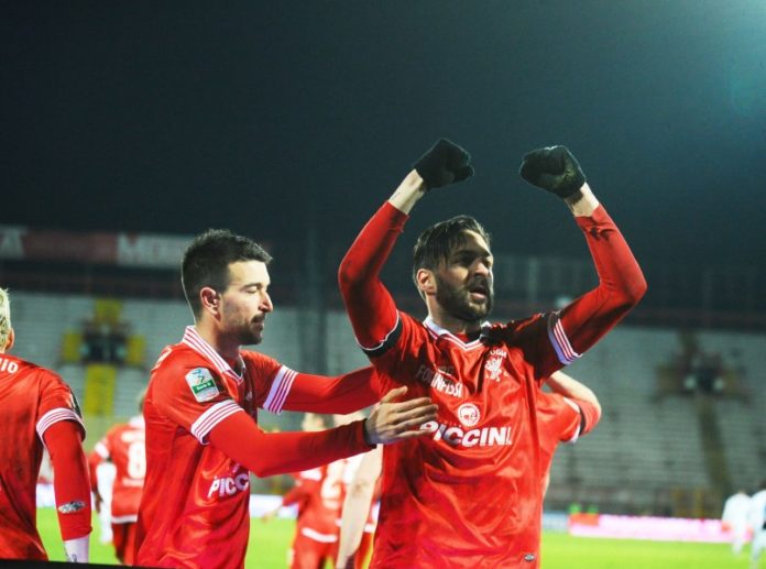 Cerri-Di Carmine gemelli del gol, Gustafson si mette in luce. I due attaccanti colpiscono ancora e trovano grande affiatamento, il mediano cerca imbucate e fa lavoro sporco. Difesa 'guardinga'