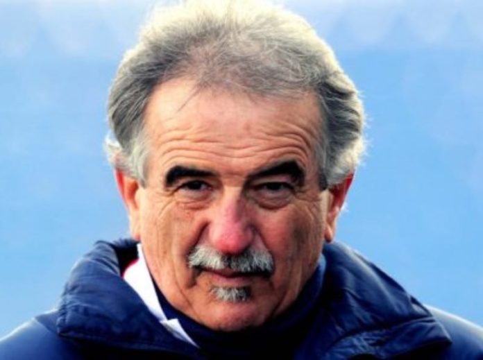 Lutto nel calcio: addio ad Emiliano Mondonico. L'ex tecnico di Atalanta e Fiorentina si è spento a 71 anni. Quante sfide con il Grifo...