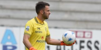 Mercato: Leali-Foggia non s'ha da fare, Martella rimandato. Il portiere rifiuta la destinazione pugliese, per il terzino del Crotone c'è da aspettare