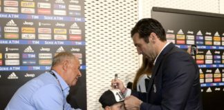 Giornata memorabile per Gabriele grazie all'associazione Giacomo Sintini. Il piccolo tifoso bianconero ospite degli idoli della Juventus. L'ex pallavolista: "Regalato un sorriso a chi ha passato un brutto periodo" 