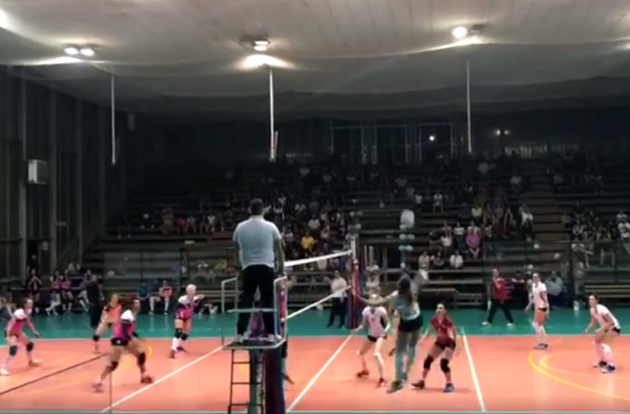 Graficonsul san Mariano: sei grande. Fantastica vittoria in rimonta in casa dell’Azzurra Terni in gara 1 della finale play-off. Coach Farinelli: “Grande soddisfazione, ma non abbiamo fatto nulla”