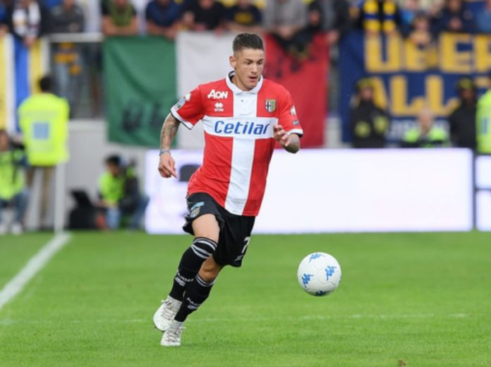 Il Grifo mette a posto le fasce. Il parmigiano Mazzocchi è vicinissimo, mentre è sempre più vivo l'interesse per lo svincolato Crivello