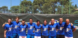 Junior Tennis Perugia in trionfo: c'è la promozione in A2. I gialloblù battono il Circolo Tennis Giotto Arezzo e festeggiano il salto di categoria