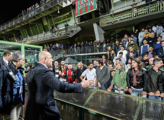 Serie B: incognita ripescaggi, ma la Ternana è fuori. Poco chiaro il numero delle ripescate, ma i rossoverdi sono dietro Novara, Catania e Siena