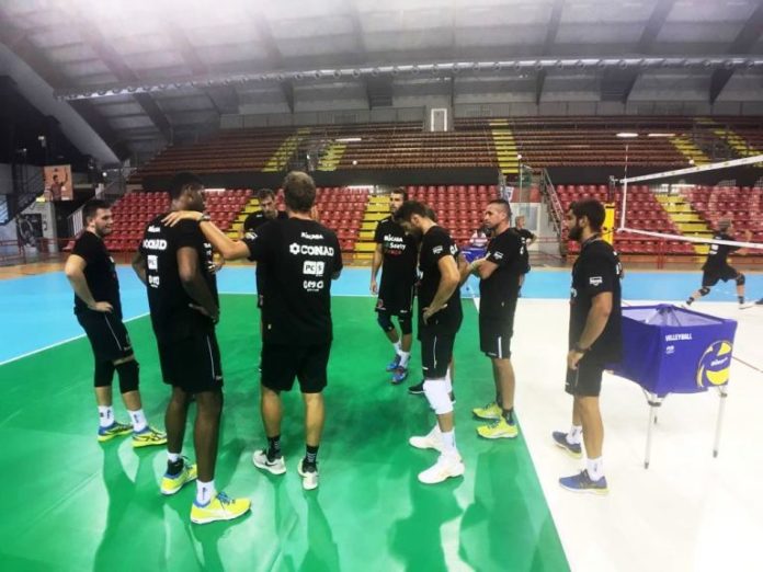 Entusiasti dell'atmosfera i nuovi 