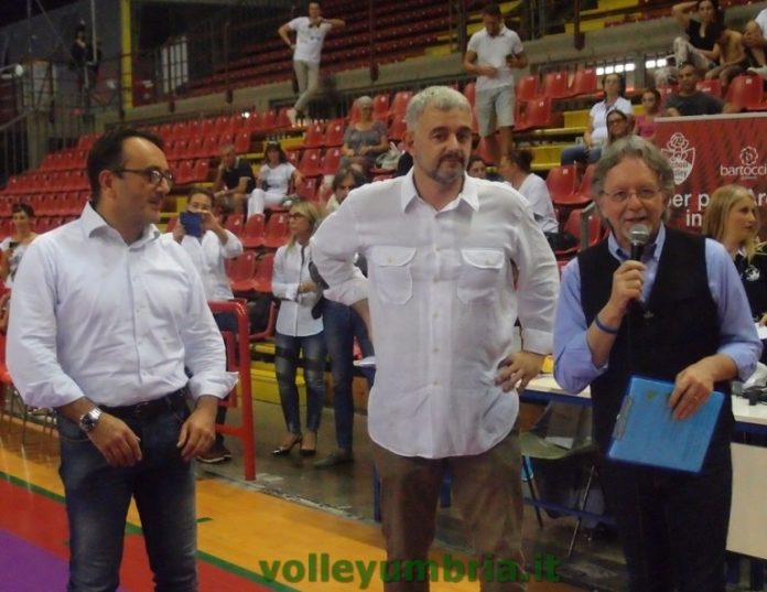 http://www.volleyumbria.it/wp-content/uploads/2018/09/Bartoccini-Mandò-Cruciani.jpg