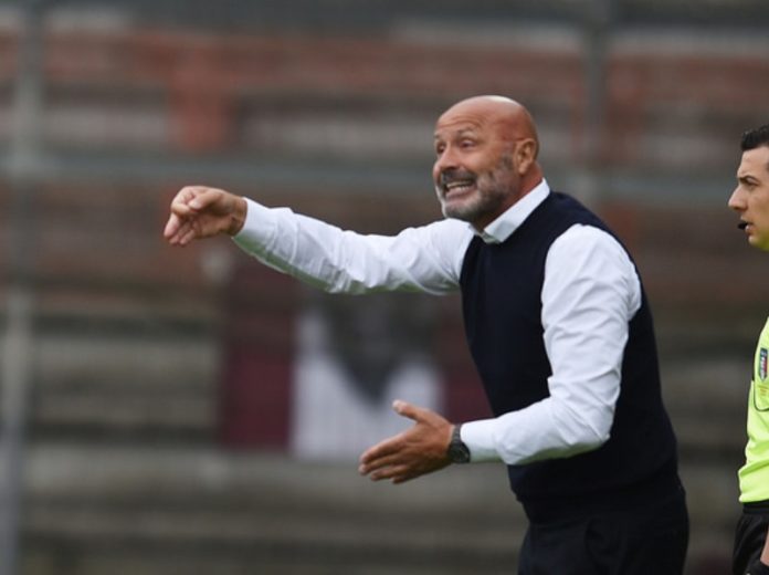 Grifo: anno nuovo, tecnico nuovo. Pronto il ribaltone in casa Perugia con l'addio a mister Oddo e l'ingaggio di Colantuono. La firma venerdì