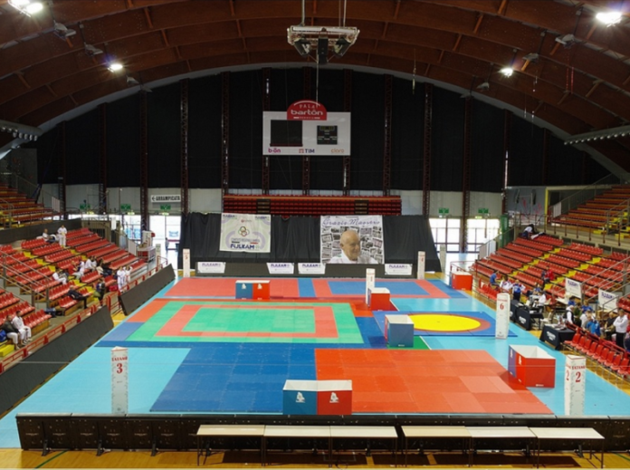 Arti marziali: al PalaBarton festa per il maestro Giaverina. L'evento è stato un'occasione per promuovere tutto il movimento