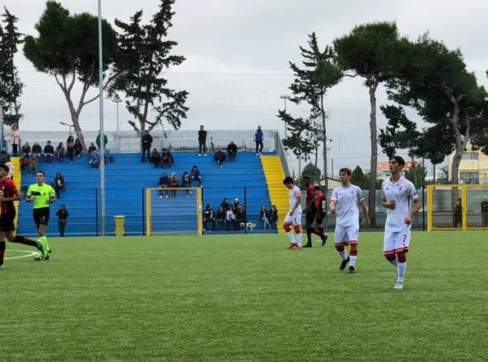 Puglia amara per la Primavera del Grifo. A Foggia matura un 1-0 a favore dei locali. Barbarossa si fa parare un rigore