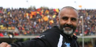 Liverani: "Grifo tosto, mi piace il calcio che propone". Il tecnico del Lecce: "Ho un paio di dubbi importanti, noi ancora padroni del nostro destino"