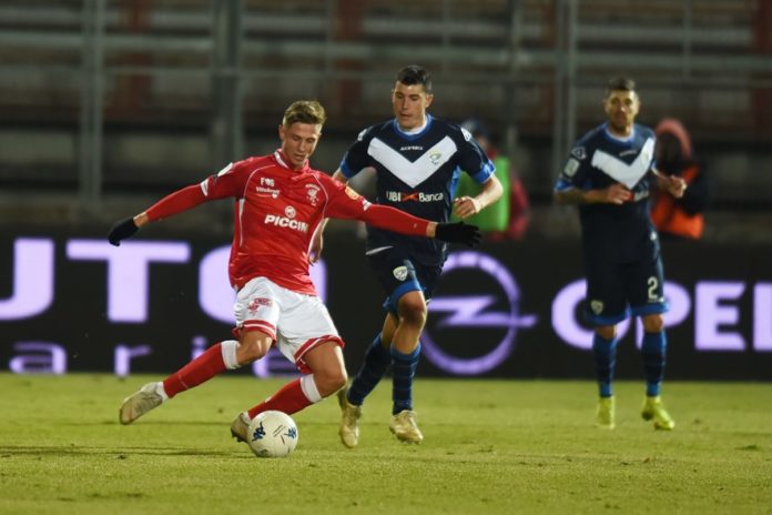 El Yamiq colpevole nei gol, Vido impalpabile. Il difensore ha le sue belle responsabilità, il c.t. Mancini al Curi solo per Tonali. Bene Gabriel, Mazzocchi e Kingsley