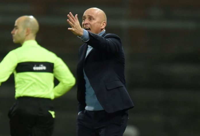 Le rondinelle mostrano passi in avanti con il ritorno del tecnico ex Chievo. Undici titolare: Tramoni dietro alla coppia Palacio-Moreo