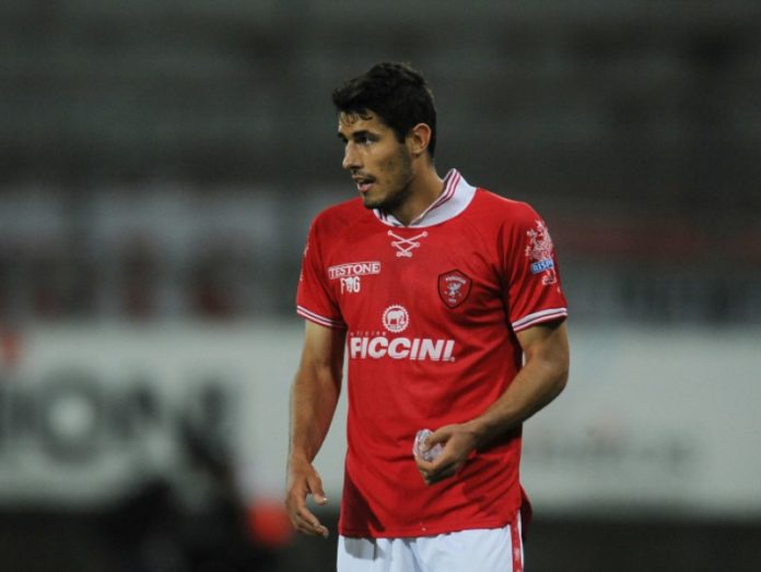 Faraoni verso Perugia, ad Empoli con un perchè. Il terzino del Crotone dovrebbe vestire ancora biancorosso, tra le fila dei toscani si cerca di convincere Capezzi