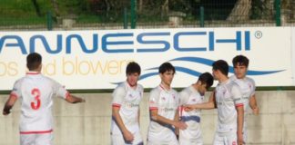 Grifo Primavera: vittoria da urlo e passaggio del turno alla Viareggio Cup. I ragazzi di Pagliari si fanno raggiungere nel finale dal Krasnodar ma piazzano il 2-1 decisivo sullo scadere del recupero. Ora gli "ottavi"