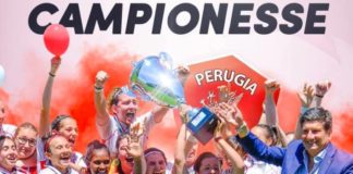 Grifo in rosa: juniores sul tetto d'Italia. Le ragazze di Peverini battono per 4-2 le pari età del Torino in finale. Lo Scudetto di categoria si tinge di biancorosso