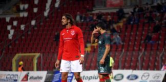 Focus sulla Triestina: continuità, acquisti mirati e... Granoche. Gli alabardati, che domenica sera tenteranno lo sgarbo al Grifo, puntano alla promozione in B. Giorico, Ferretti e Gatto alcuni dei volti nuovi, ma la bestia nera del Perugia è la punta uruguagia