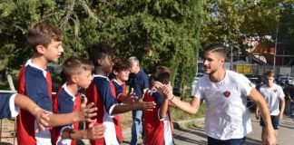 L'8 di Curi per Falcinelli. L'attaccante ha scelto il numero appartenuto all'uomo più rappresentativo della storia biancorossa