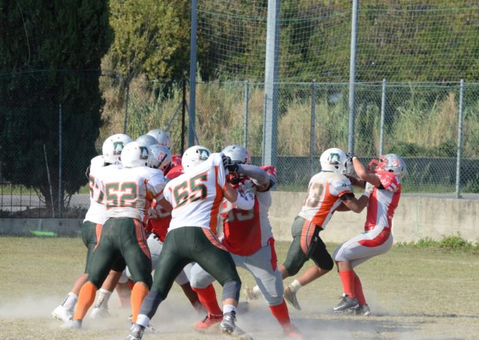 Football americano: quattro Grifoni in prestito ai Dolphins Ancona. Rossini, Vitali, Buccioli e Gattobigio si mettono in mostra con la formazione under 19 dei marchigiani