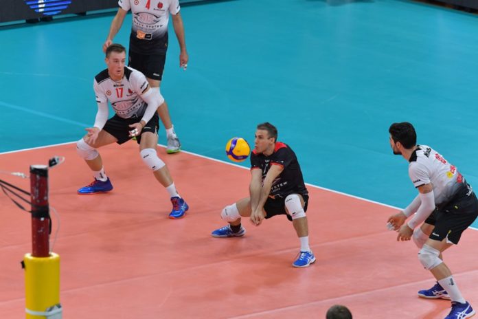 Sir: la rincorsa al tricolore parte da Latina. Domenica pomeriggio Block Devils all’esordio in campionato in casa dei pontini. Leon parte dalla panchina?