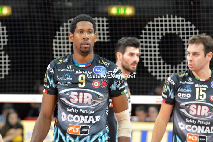 Non solo giocatore: Leon azionista per salvare un club francese. L'asso cubano-polacco della Sir ha investito una cifra per tenere a galla il Paris Volley
