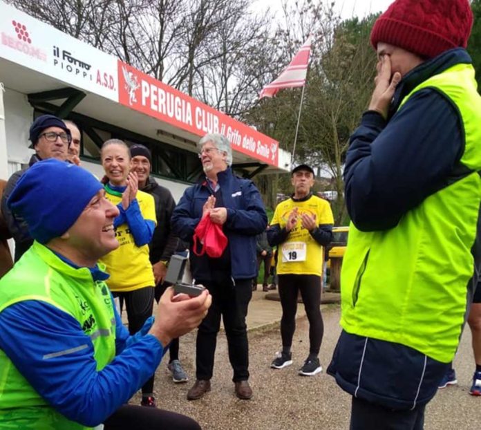 Successo per il Popof Day: spunta anche una proposta di matrimonio. 200 partecipanti per l'ottava edizione. E il promotore Filippo Poponesi chiede la mano della sua compagna