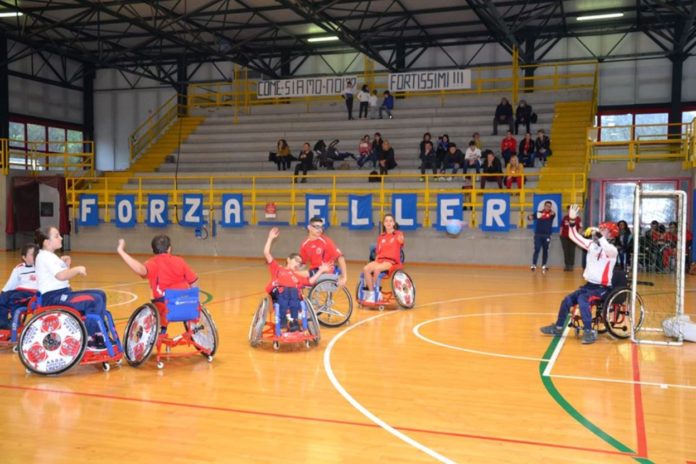 Il Superteam trionfa nella pallamano in carrozzina. Al 