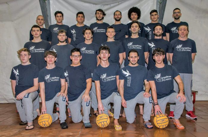 Gryphus Pallanuoto: così non va. I ragazzi di Marti surclassati in casa da Tolentino