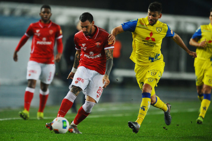 Falasco si becca due giornate. Il giudice sportivo non fa sconti. Il difensore salterà Livorno e Juve Stabia