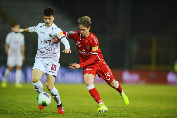 Grifo verso la conferma del 4-3-3? Nel tridente di nuovo spazio a Iemmello, a centrocampo si riaffaccia Nicolussi Caviglia